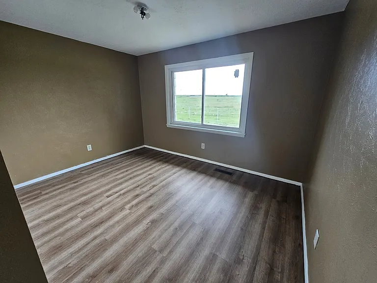2992 S Cason Rd — Photo 6