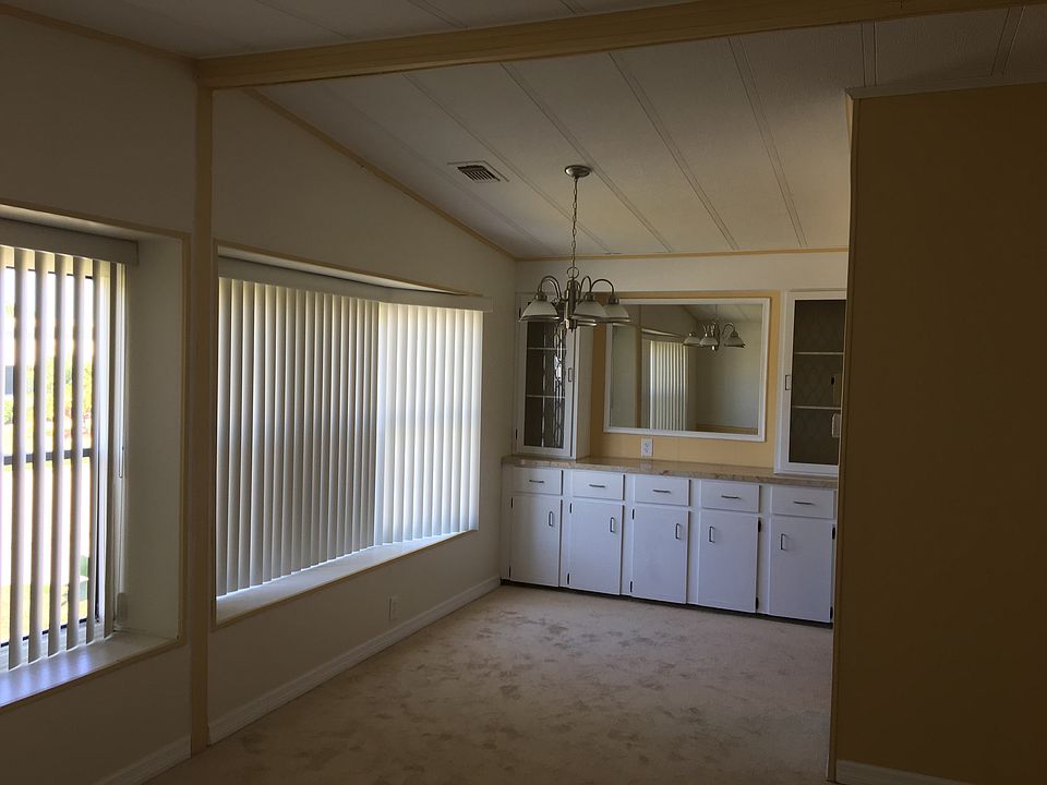 2nd image of 623 Royal Tern Dr