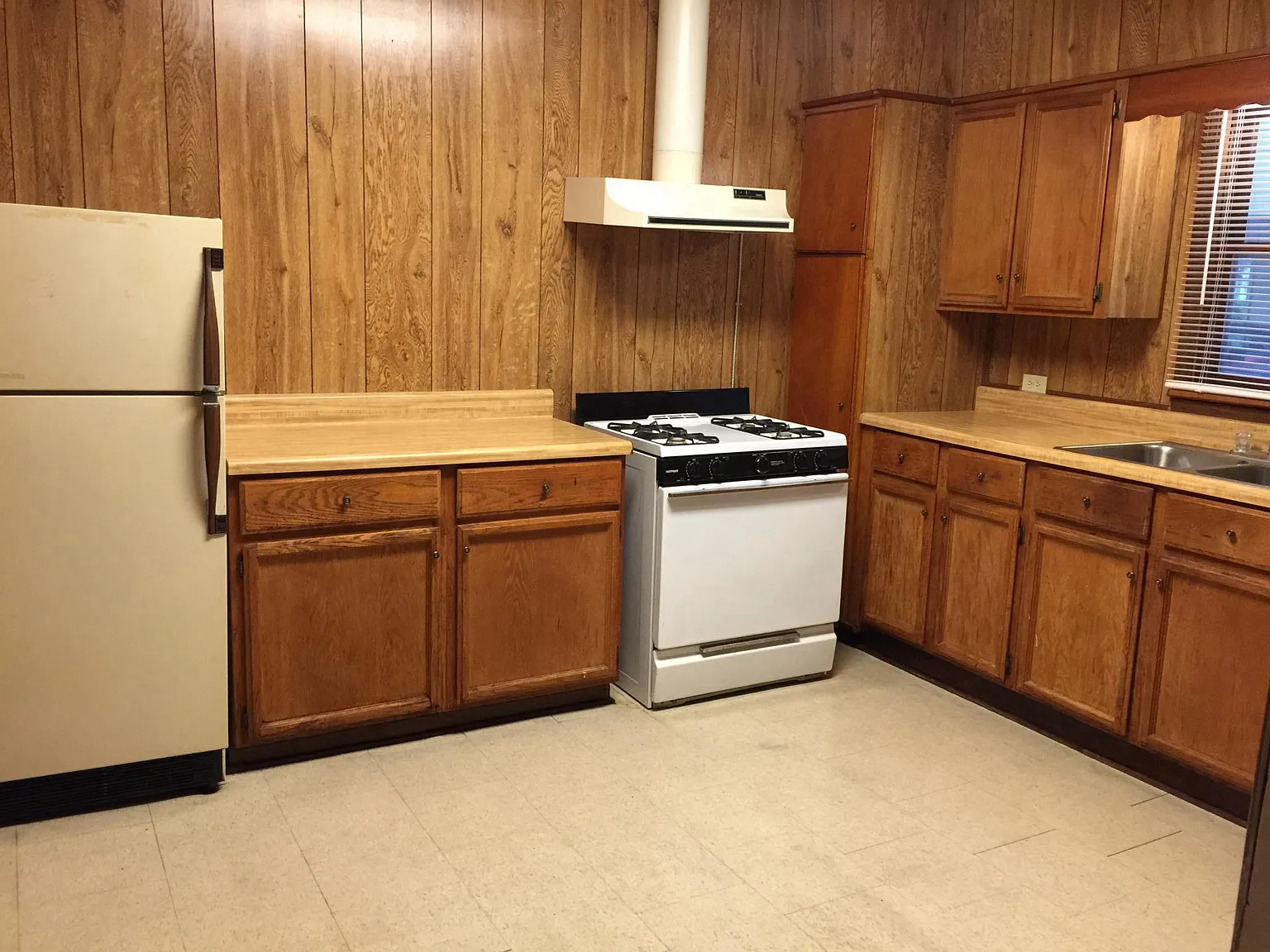 2 bed, $850 — Photo 2