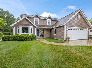 3960 Kings Way, Slinger, WI 53086