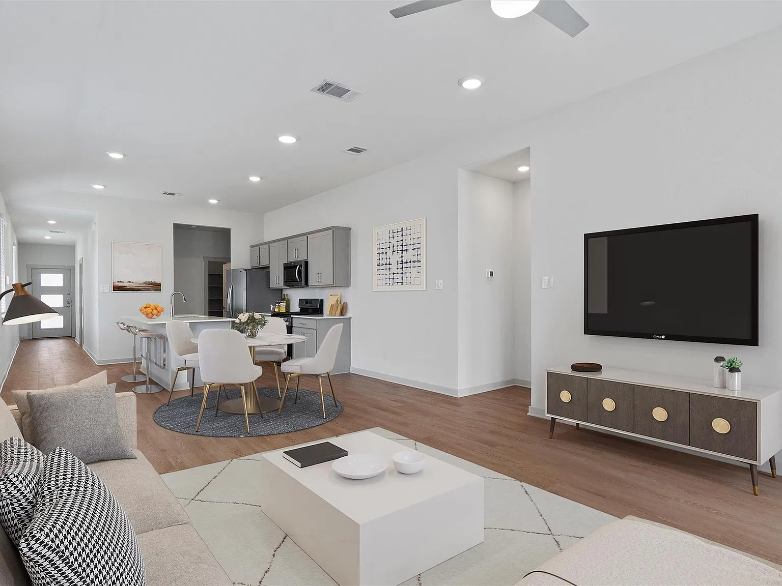 3 bed, 2.0 bath, 1499 sqft, $1,850 — Photo 4