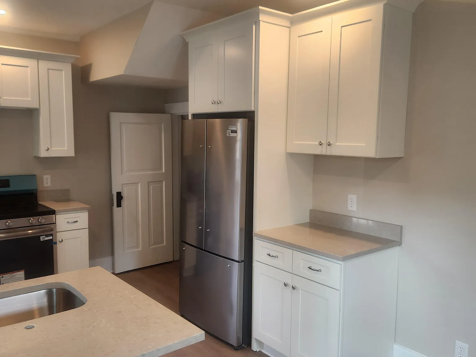 3 bed, 1.5 bath, 1560 sqft, $1,500 — Photo 4