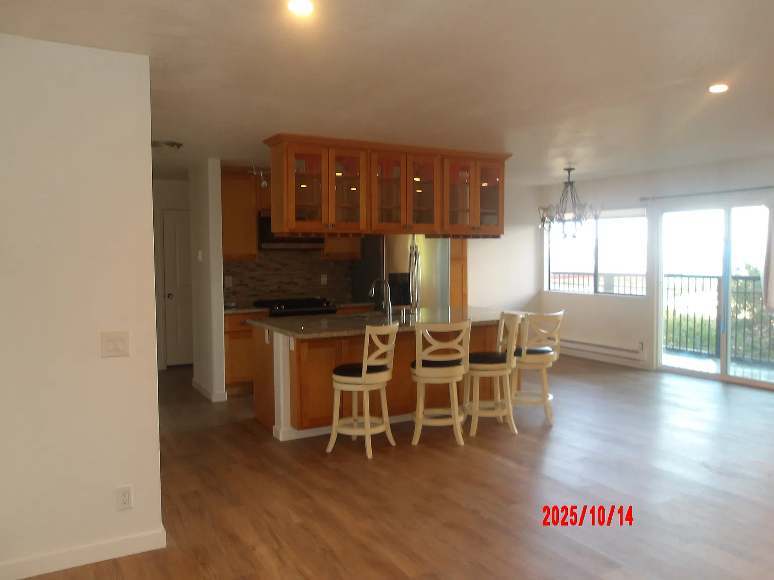 2 bed, 1.5 bath, 1240 sqft, $3,550 — Photo 3