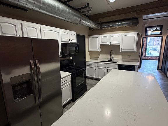 3rd image of 112 E State St #3B