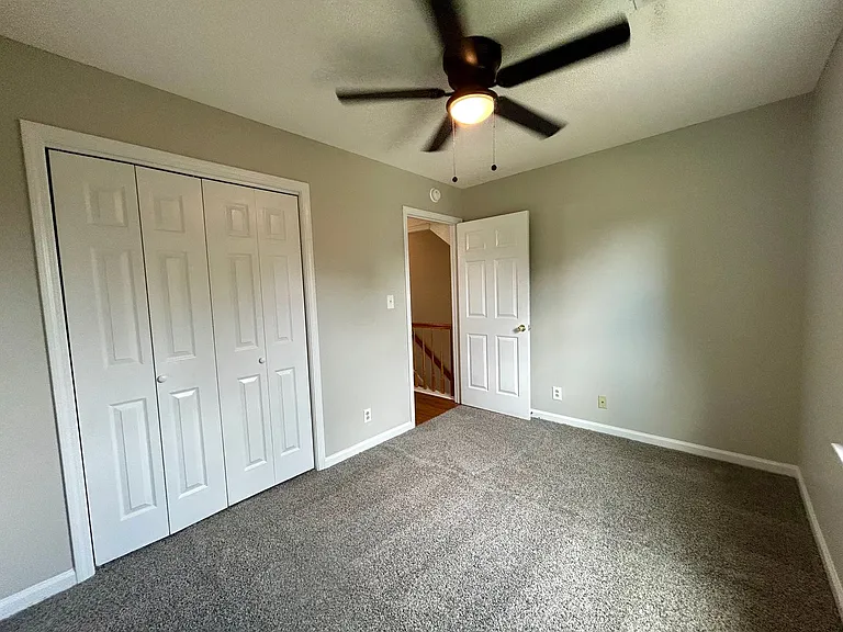 1225 Cobblestone Ln — Photo 35