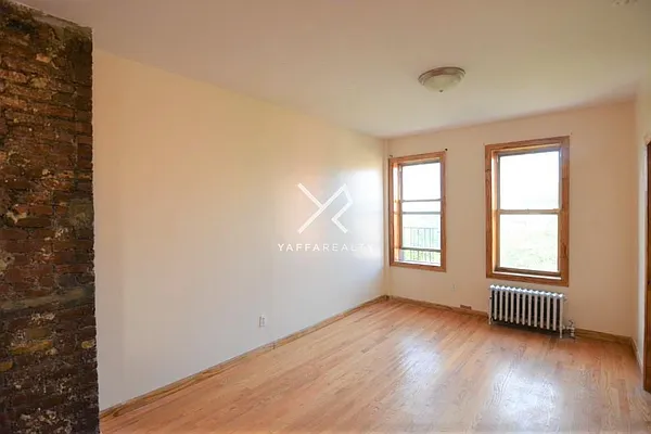 Rented by Yaffa Realty LLC | media 9