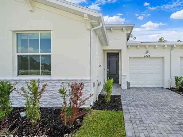 1381 Miraflores Trl NW, Palm Bay, FL 32907