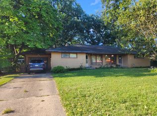 2719 McDivitt Rd, Madison, WI 53713