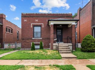 4016 Winnebago St, Saint Louis, MO 63116