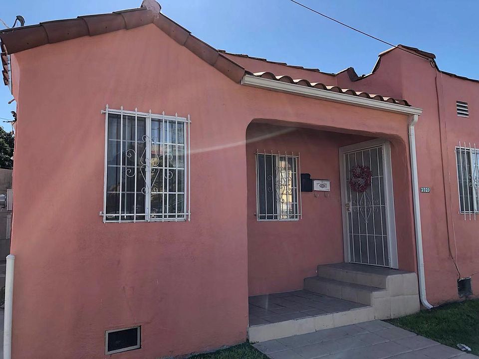 1st image of 2320 W 65th Pl