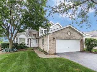 664 Golfers Ln, Bartlett, IL
