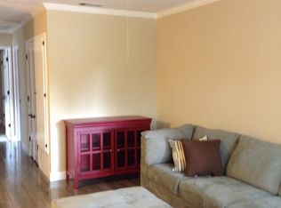 6671 Sun Dr UNIT B, Huntington Beach, CA 92647