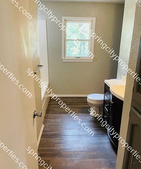 505 W Carman Rd — Photo 24