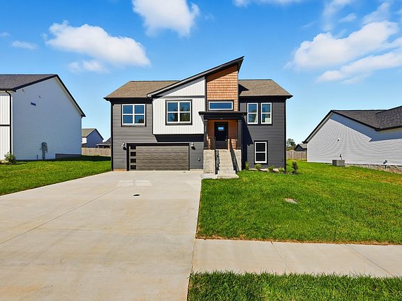 3rd image of 172 Leitrim Dr Lot 247