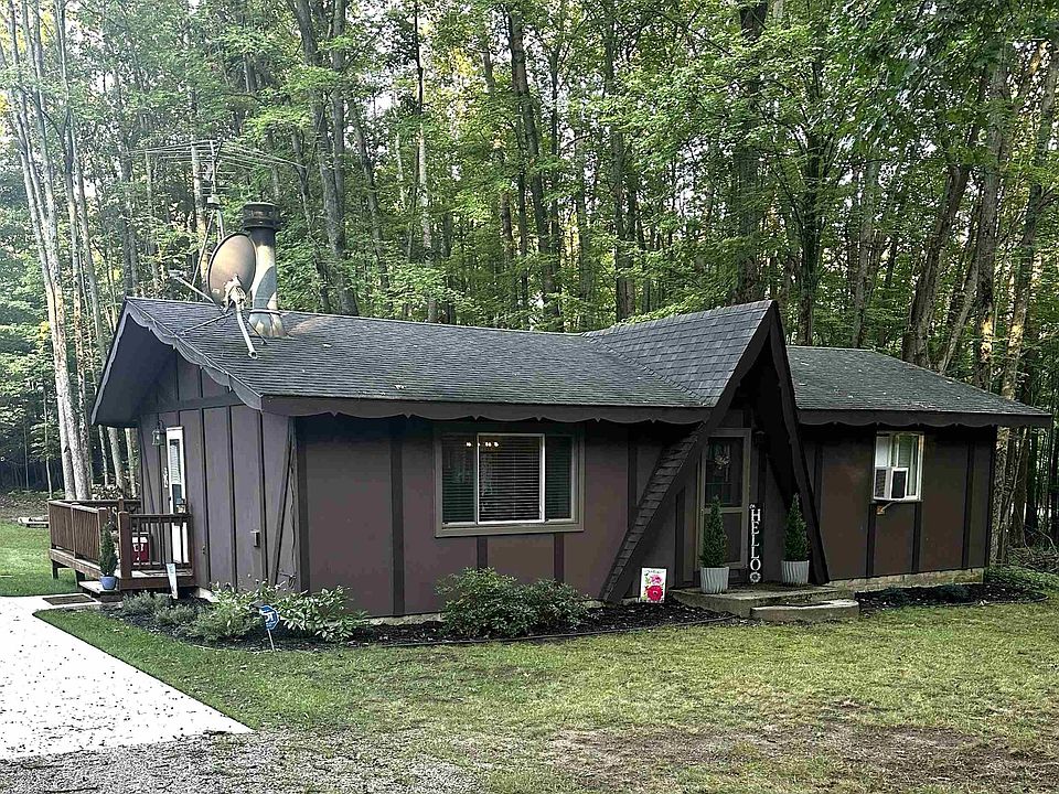 1st image of 2191 Hemlock Ln