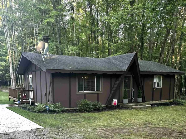 2191 Hemlock Ln, Farwell, MI 48622