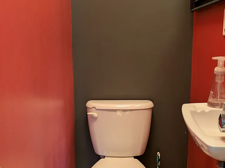 730 Burns St #2 — Photo 31