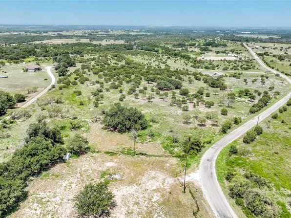 7422 Boswell Ct, Lipan, TX 76462
