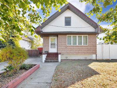 1066 Van Buren Street, Baldwin, NY, 11510