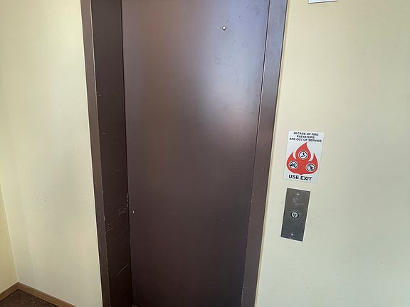 3rd image of 9 W 1st St #103