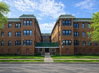 6710 S Merrill Ave APT 2E, Chicago, IL 60649