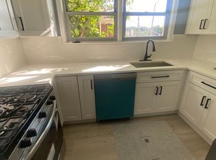 (Undisclosed Address), Staten Island, NY 10301