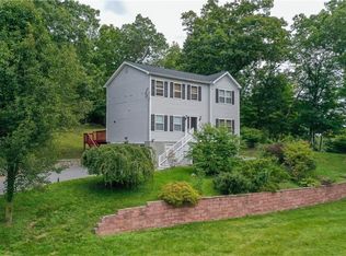 3 Victory Rd, Patterson, NY 12563