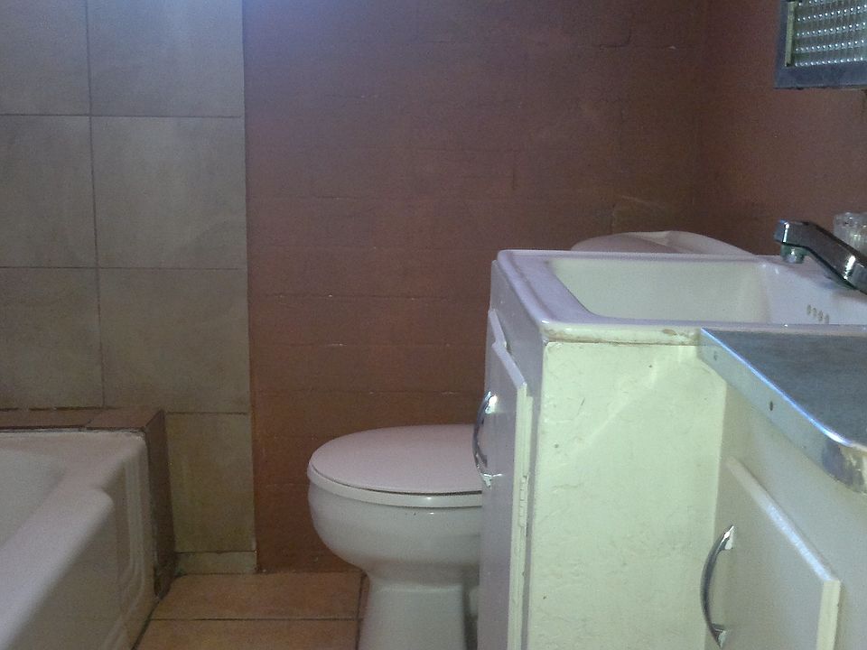 2nd image of 780 S Palo Verde Dr