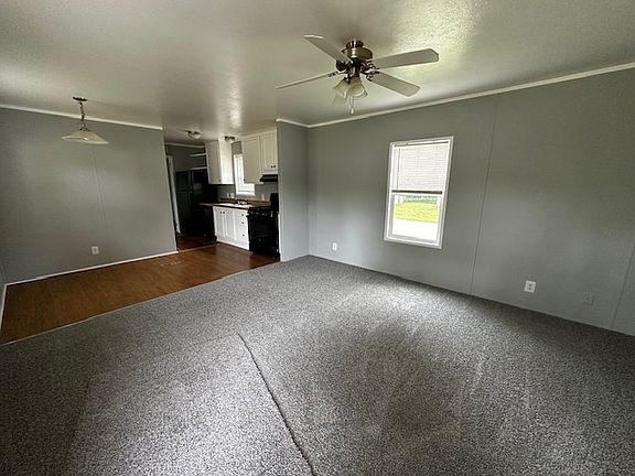 2nd image of 7221 Acorn Cir #121