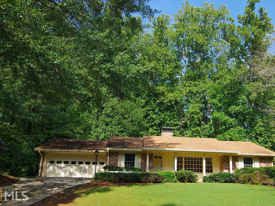 1st image of 2550 Lake Flair Cir