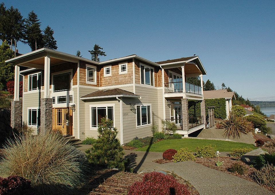1st image of 2824 Chambers Bay Dr