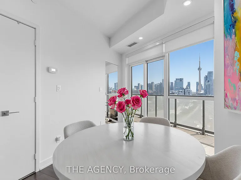 30 Ordnance St #1811 — Photo 12