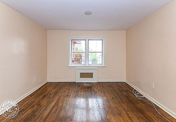 2nd image of 91-32 195th St #9I
