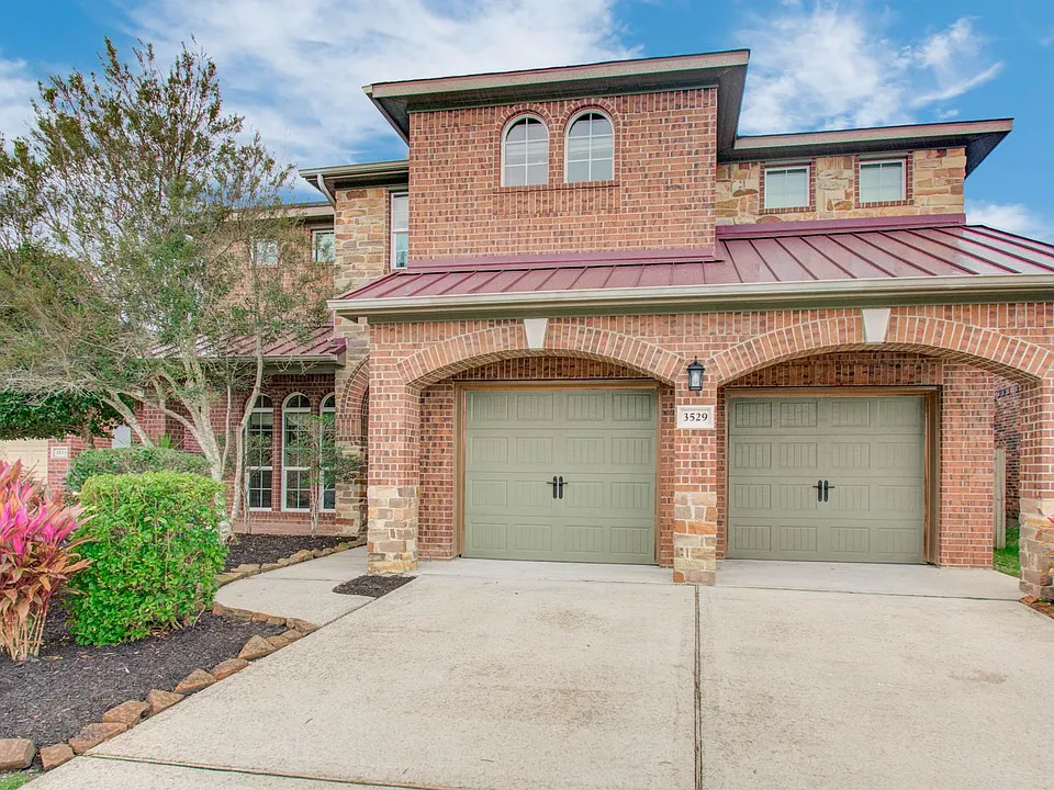 3529 Firenze Dr