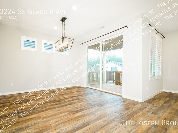 4th image of 33224 Glacier Ave SE