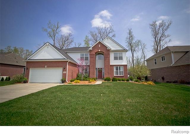 1st image of 29968 Sparkleberry Dr