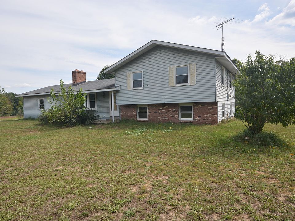 1st image of 22961 44th Ave