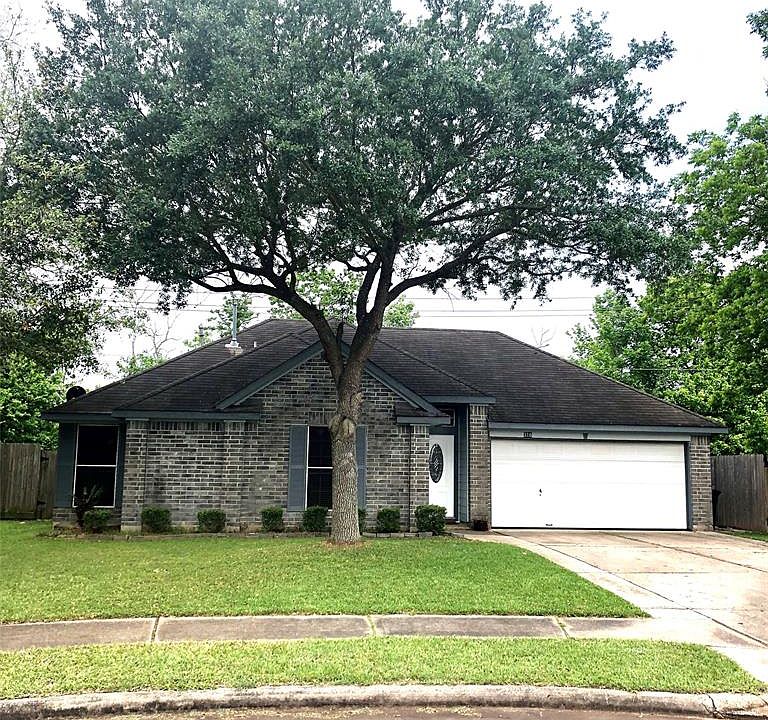 1st image of 316 Cypress Ln