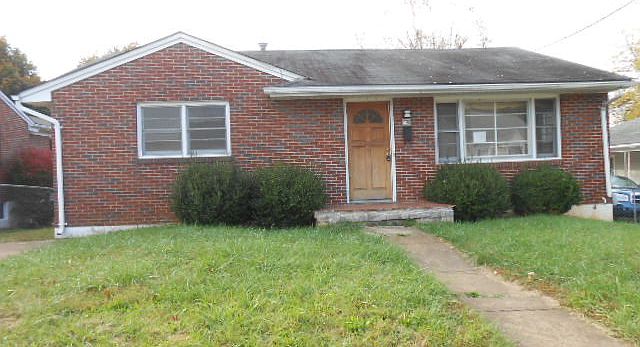 1st image of 149 Hamlin Ave
