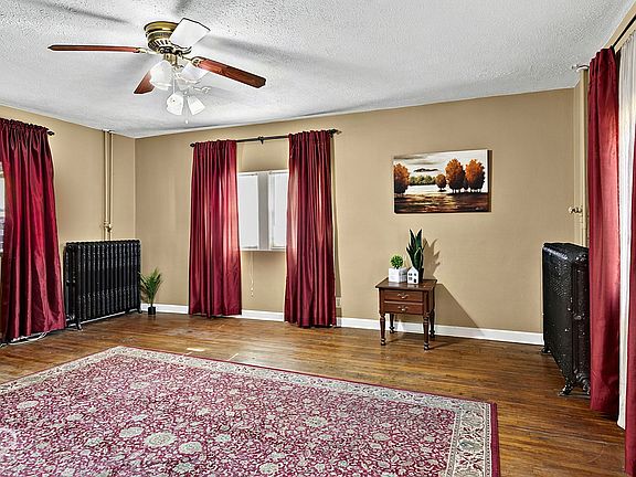 5th image of 1021 Lafayette Ave