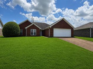 98 Wesley Dr, Jackson, TN 38305
