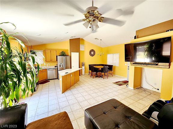 5th image of 2123 Maui Surf Ave