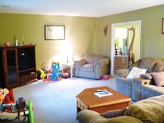 2nd image of 3622 Sunny Dr
