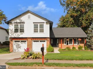 7119 Sontag Way, Springfield, VA 22153