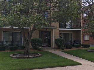 5407 129th Pl APT 2W, Crestwood, IL 60418