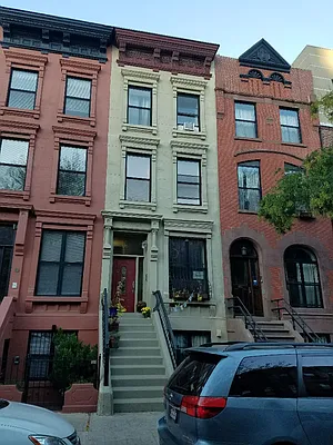 Rented by Scott Kinder, LREB | media 39