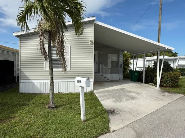8648 SW 16th Place, Davie, FL 33324