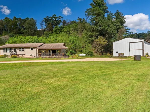 N27146 County Road S, Blair, WI 54616