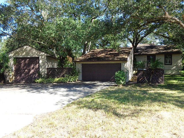 1st image of 2430 Sweetwater Dr
