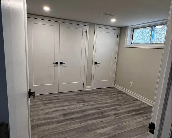 1 Mozart Ave — Photo 15